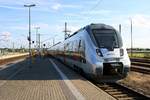 9442 609 (Bombardier Talent 2) mit einer weiteren BR 9442 von Abellio Rail Mitteldeutschland als RE 74733 (RE19) von Leinefelde hat seinen Endbahnhof Bitterfeld erreicht und fährt weiter als RE