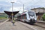 9442 119 steht als RE9 nach Röblingen am See in Bleicherode Ost abfahrbereit.

Bleicherode Ost 16.08.2021