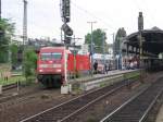 101 083 steht am 20.05.07 mit IC 2311 nach Heidelberg in Bonn Hbf auf Gleis 3 und wartet auf die Abfahrt.