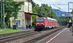 143 833-2 mit 3 Dostos beim Halt in Bonn-Oberkassel - 19.09.2010