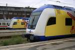 Doppelstockwagen-Treffen in Bremen Hbf: Zwei DABpbzkfa der metronom Eisenbahngesellschaft mbH als ME 82018 (RE4) nach Hamburg Hbf (vorn) und der langsamere ME 81922 (RB41) nach Hamburg Hbf stehen auf Gleis 8 und 10 bereit. [29.7.2017 - 12:30 Uhr]