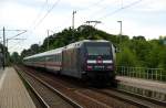 101 141 schiebt am 31.07.09 einen IC durch Burgkemnitz Richtung Halle(S).