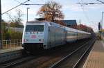 101 034 zieht am 07.11.09 den IC 2353 durch Burgkemnitz Richtung Berlin.