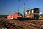 Bei  Kaiserwetter  am 15.04.07 fhrt 143 070 mit dem RE nach Dresden aus Chemnitz Hbf aus.