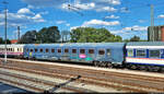 Liegewagen mit der Bezeichnung  Bcvmh  (61 84 05-70 115-1 NL-MSM) – entdeckt auf dem Gleisvorfeld des Bahnhofs Crailsheim und geschossen aus dem Zugfenster des IC 2161.