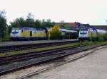 Br 246 002 und Br 246 006 am 21.05.09 im Bahnhof Cuxhaven.