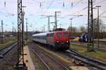 Bayernbahn 140 856-6 erreicht mit dem WEE-Ersatzzug als RB89 den Zielbahnhof Donauwörth.