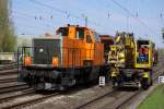 214 025 der BBL bei Gleisbauarbeiten (Weichenaustausch) im Bahnhof Dortmund-Scharnhorst