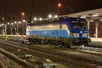 193 296 (Siemens Vectron) der České dráhy ist im Vorfeld des Dresdner Hbf abgestellt und wartet auf eine neue EuroCity-Leistung Richtung Prag (Praha hl.n.).