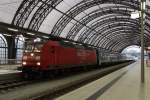 145 058-4 ist soeben mit dem EN 477 von Berlin nach Budapest in Dresden Hbf eingefahren.