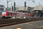 Ein 422 auf der S1 von Dsseldorf nach Dortmund fhrt ein in Dsseldorf Flughafen am 10.04.2009