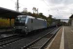 193 804-2 durchfhrt am 24.10.2013 mit einem Containerzug den Bahnhof Eichenberg, Richtung Hamburg.