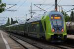 Am 28.05.21 fuhr 445 024 als RE7 (RE 21135) durch Elmshorn weiter nach Hamburg Hauptbahnhof.