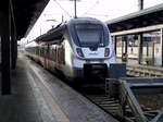 9442 810 von Abellio Rail Mitteldeutschland als RB20 nach Eisenach steht im Startbahnhof Erfurt Hbf, abweichend auf Stumpfgleis 7.