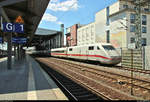 401 569-9 (Tz 169  Worms ) ist in Erfurt Hbf neben dem IntercityHotel auf einem Durchgangsgleis vorübergehend abgestellt.