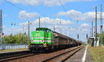 Lok 22 Lisa 2 der EIB alias 293 025-3 fährt mit einem Güterzug durch Erfurt Ost gen Süden.