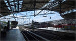 Ein sehr moderner Bahnhof -     Ein Eindruck des in mehreren Bauabschnitten von 2002 bis 2008 umgebauten Hauptbahnhofes von Erfurt, heute auch ein wichtiger ICE-Knoten.