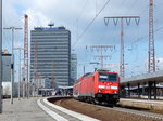 146 278 fuhr mit dem RE1 nach Paderborn am 16.4.16 aus Essen Hbf raus.