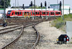 Bahnhofsgelände Euskirchen mit durchfahrendem 622 003 nach Köln - 30.06.2018