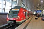 DB S-Bahn Rhein Main 430 168 auf der Linie S8 am 23.03.19 in Frankfurt am Main Flughafen Fernbahnhof.