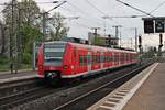 Nachschuss auf 425 532-9, welcher am 16.04.2017 als RB 58 nach Frankfurt (Main) Hbf aus dem Südbahnhof gen Zielbahnhof fuhr.