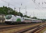 Am 24.Juni 2013 war 5 370 010  Heineken  mit einem EC an der Frankfurter Oderbrcke auf dem Weg nach Warschau Wschodnia.