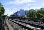 Freiburg Hauptbahnhof, ein IC verläßt den Bahnhofsbereich in Richtung Karlsruhe, Juni 2019