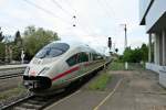 403 523-4 als ICE 106 am 09.05.13 bei der Ausfahrt aus Freiburg (Breisgau) Hbf.