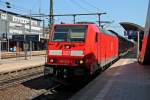 Ausfahrt von 146 232-4 mit der RB 26565 (Offenburg - Neuenburg (Baden)) am 12.07.2013 aus Freiburg (Brsg) Hbf.