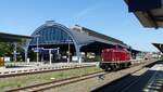 211 041-9 ( 9280 1211 041-9 D-NESA ) auf der Durchfahrt in Gera am 19.8.2023