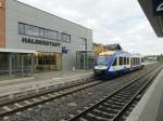 Bahnhof Halberstadt am 02.05.2015 Hex Lint nach Blankenburg (Harz)