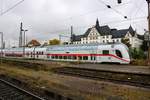 DBpbzfa 668.2 mit Schublok 146 558-2 DB als IC 2444 (Linie 55) von Dresden Hbf nach Köln Hbf erreicht Halle(Saale)Hbf auf Gleis 1.