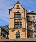 Bahnhofsarchitektur des Empfangsgebäudes (Rückseite) in Halle(Saale)Hbf.