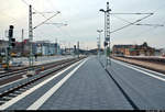 Die neue Westseite in Halle(Saale)Hbf: ein Rundgang (Bild 30)  ***  Am ersten Adventssonntag wurden im Knoten Halle (Saale) die Bahnsteige 4/5 und 6/7 samt neuem Sanitärbereich und denkmalgerecht