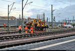 Am Tag der offiziellen Inbetriebnahme der Westseite (Gleise 4–7) in Halle(Saale)Hbf wurde mit dem Rückbau des Interimsbahnsteigs Halle(Saale)Hbf Gl.