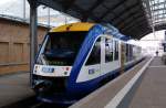 VT 874 der HEX(Harz-Elbe-Express) steht am 28.12.08 abfahrbereit in Halle(S) Hbf.