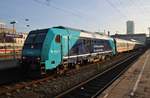 245 206-8 steht am 28.1.2017 mit dem RE6 (RE11021) von Westerland(Sylt) in Hamburg-Altona.