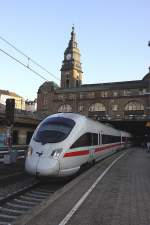 Eurocity ICE 3 der DSB verkehren über die Vogelfluglinie bis Hamburg HBF. Am 12.02.2014 kamen wir von Puttgarden zurück und fotografierten den Zug, der den  HBF Hamburg kurz nach Ankunft wieder verließ und in die Abstellgruppe Richtung Altona fuhr.