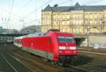 101 125 mit IC 911  Clara Schumann  (Hamburg–Berlin–Mnchen) am 27.02.2000 in Hamburg Hbf