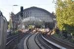 HAMBURG, 02.10.2013, Anfahrt auf den Dammtor-Bahnhof