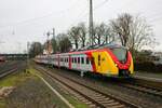 HLB Alstom Coradia Continental 1440 xxx am 23.12.22 in Hanau Hbf Südseite vom Bahnsteigende aus fotografiert