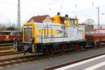 SGL V60.14 (363 664-4) am 10.03.24 in Hanau Hbf mit Flachwagen