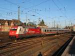 Werbelok 101 109-7  Cewe Fotobuch  mit InterCity in Hannover Hbf am 21.07.2013 