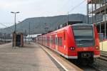 425 809-1 als RE von Stuttgart nach Rottweil fr�hen Nachmittag des 06.03.14 beim Verlassen des Personenbahnhof Horb am Neckar.