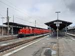 DB Netz 714 114 mit einem Tunnelrettungzug, am 06.04.2021 in Kassel Hbf