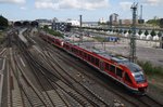 648 958-6 ist am 10.6.2016 zusammen mit 648 855-4  Fehmarn  und 648 839-8  Lensahn  als RE83 (RE21621) von Kiel Hbf.