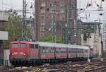 115 205-7 mit dem IC2863 aus Bonn nach Hamm und der kalten 115 346-9 am Zugschluss bei der Einfahrt in den Klner Hbf, 23.7.10