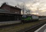 Abendstimmung in Korschenbroich als die Elok 193 271 Lz gen Neuss fahrend zu sehen.
14.3.2017