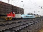 Lok Werner von Orenstein&Koppel rangierte das Teilstück des türkischen Velaro D in Krefeld an die Schutzwagen.