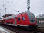 Moderner Steuerwagen - eingereiht im RE2 nach Rathenow ber Berlin.